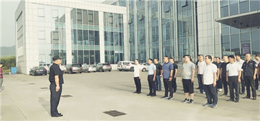 不忘初心，牢記使命——西掌煤業舉行“八一建軍節”升旗儀式