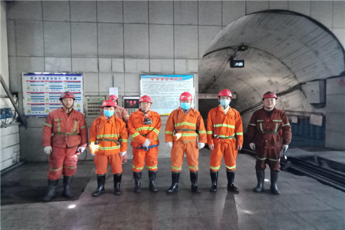 上黨區應急管理局副局長李鵬洲帶隊蒞臨首陽山煤業對安全生產進行督導檢查